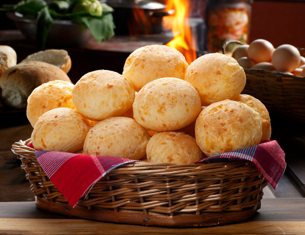 Brazilian snack cheese bread